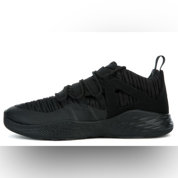 EUC [Jordan] Formula 23 Low All Black Mesh Fabric Athletic Sneakers Men’s Sz 11 - Picture 2 of 13